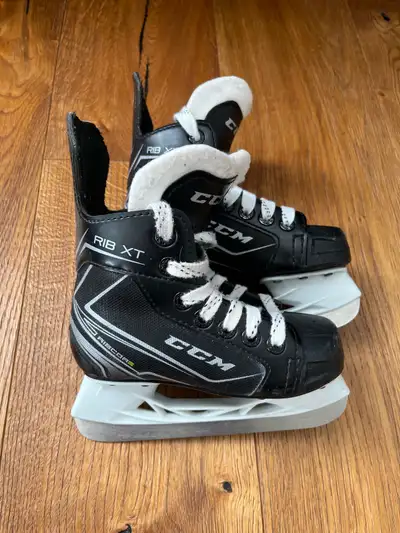 CCM hockey skates, youth size 10, View more