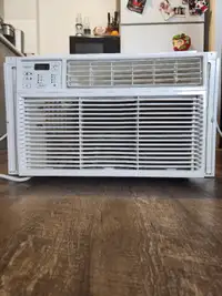 8000 BTU air conditioner (OBO)
