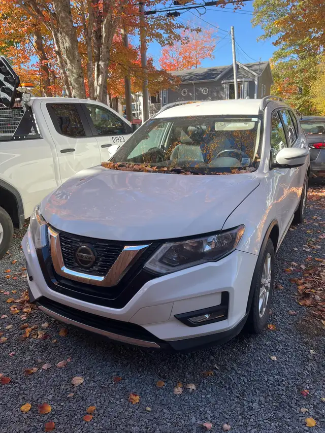 2018 Nissan Rogue SV AWD