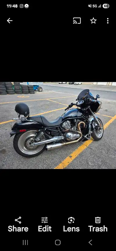 LIT TRES BIE LE ANNONCE!!! PRIX ASSEZ BAS !!!ZERO NEGO!!!!! HARLEY DAVIDSON V-ROD A VENDRE OU ECHANG...