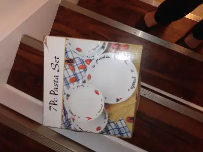 New Pasta dishes - 7 piece set, View more
