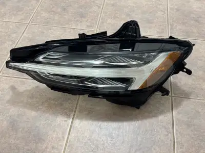 OEM VOLVO left (driver side) FULL LED (Full Led Active High Beam System) headlight for VOLVO S60 201...