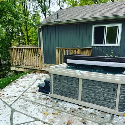 May Long Weekend - Cottage with Hot Tub, View more