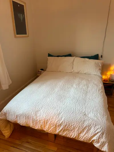 Double Bed Frame + Mattress for sale / Cadre de lit et matelas, View more