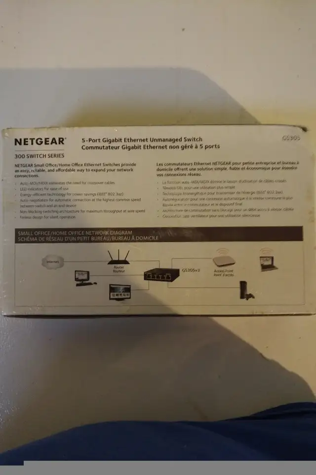 Netgear 5 Port Gigabit Ethernet Switch in Networking in London - Image 3