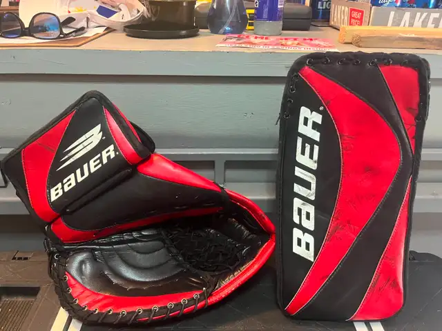 Goalie Equipment for Sale - Used in Hockey in Mississauga / Peel Region - Image 8