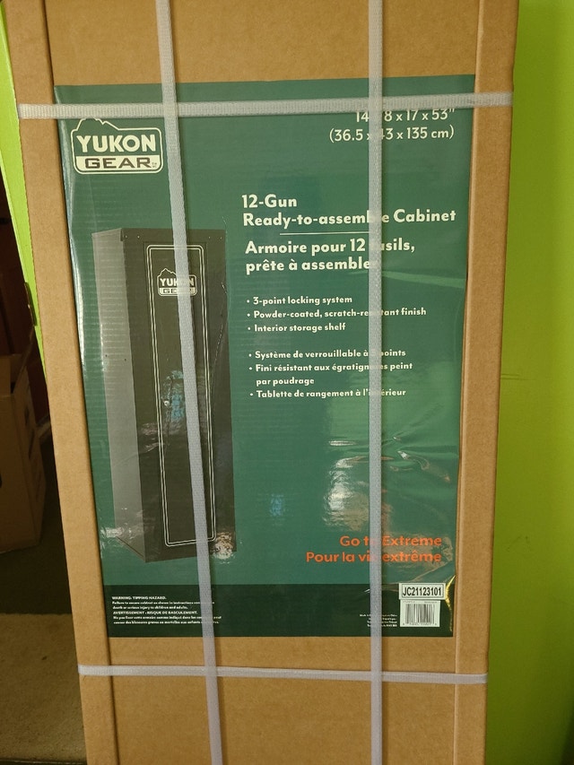 12 Gun cabinate Fishing, Camping & Outdoors Calgary Kijiji