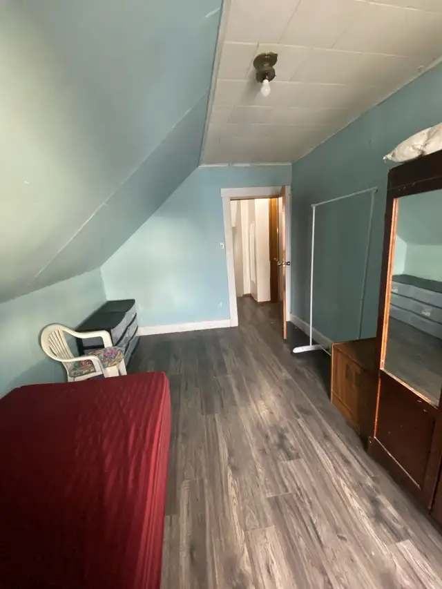 room for rent in Room Rentals & Roommates in Cape Breton - Image 3