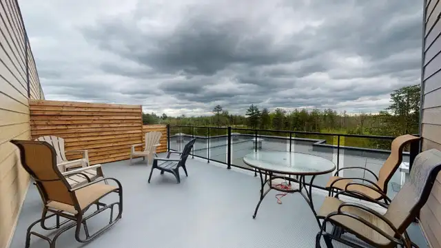 Luxueux 4 1/2 penthousse avec terrasse