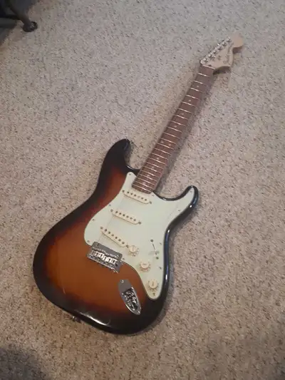 Fender DELUXE Roadhouse MX17, View more