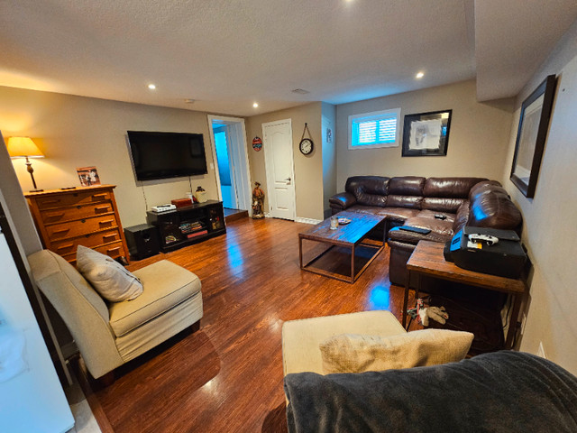 2 bedroom basement apartment in Long Term Rentals in Barrie