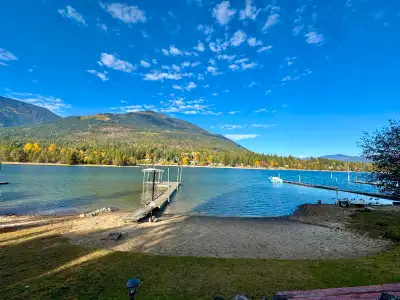 Pet Friendly Lake Cottage All Inclusive winter short term, View more