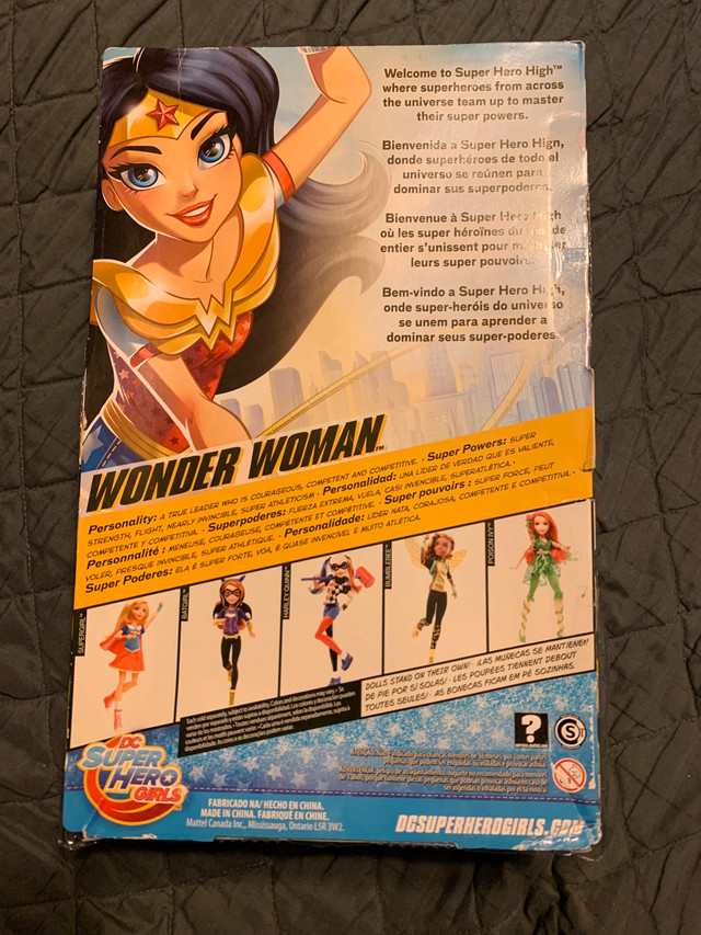 DC Super Hero Girls Wonder Woman With Rope 12"  NEW in Toys & Games in Oshawa / Durham Region - Image 2