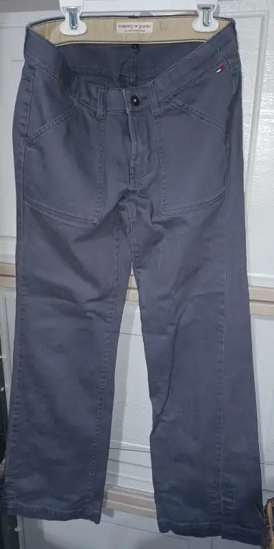 Women's Size 5 Dark Grey Jeans Pants, View more