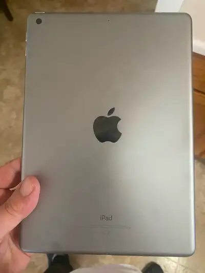 iPad 6th generation 128gb, View more