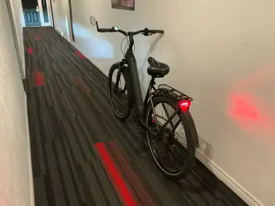 Cube Vélo Électrique, View more