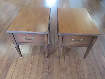 Refinished Pair of Side Tables Kroehler *Please Read Ad*, View more