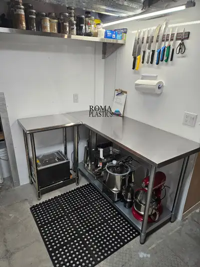 4 x 8 FT Sheets 1/8th thickness We have 3 pickup locations Woodbridge (Hwy 400 & Rutherford), Kawart...