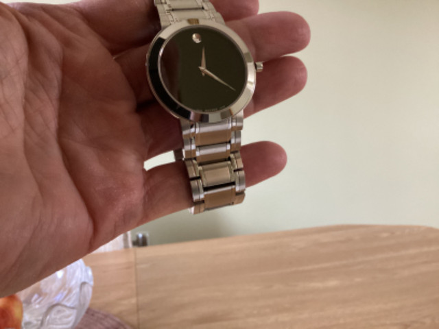 Mens Movado watch with metal bracelet and extra link. Like new. in Jewellery & Watches in Moose Jaw - Image 4