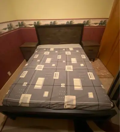 4 piece Queen bedroom set, View more