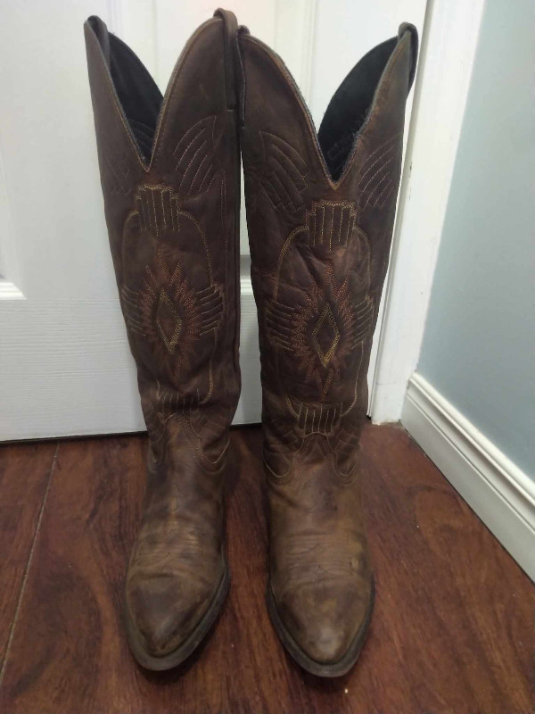 Woman's Cowboy Boots size 8 M , Shediac N.B. Shedi in Women's - Shoes in Moncton