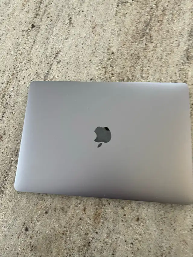 MacBook Air M1 in Laptops in Barrie - Image 4