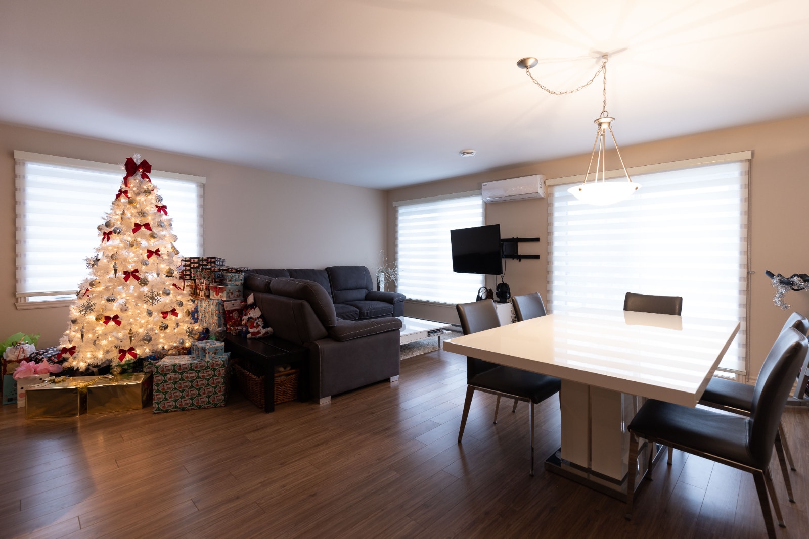 5 1/2 st-hubert, ascenseur privé — photo 2