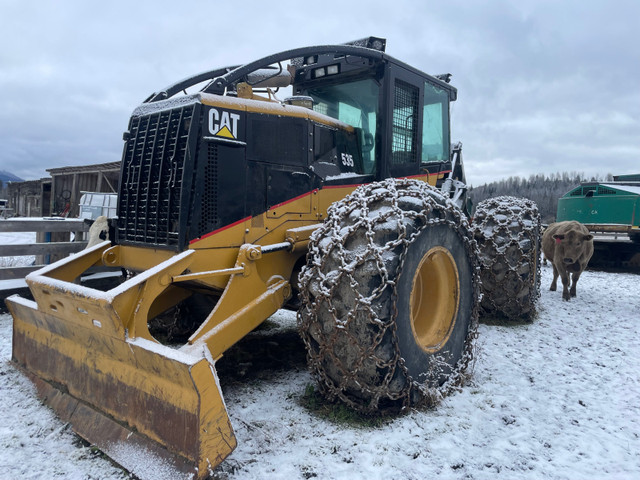 2003 Cat 535 grapple skidder in Heavy Equipment in Smithers