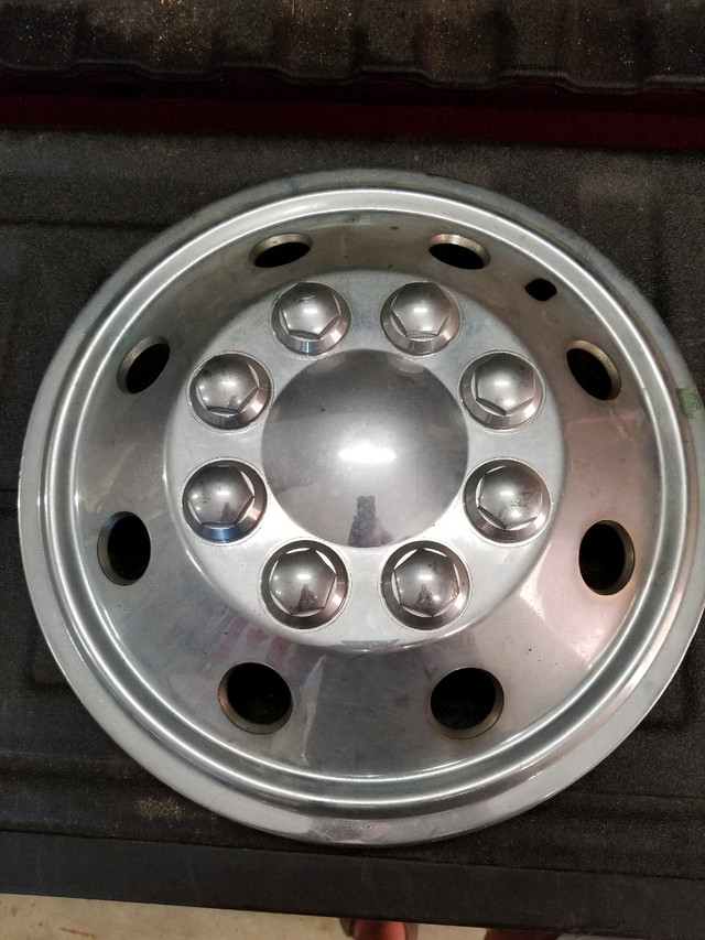 Free Wheel cover  in Other Parts & Accessories in Kawartha Lakes