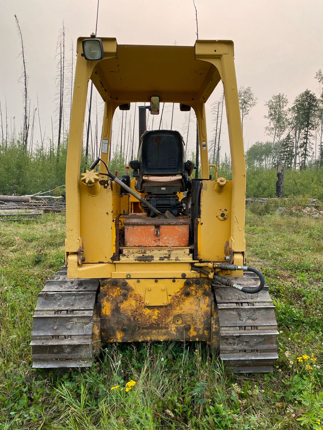 1991 JD 450G Dozer in Heavy Equipment in Fort McMurray - Image 3