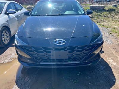 2021 Hyundai Elantra - Clean Carfax