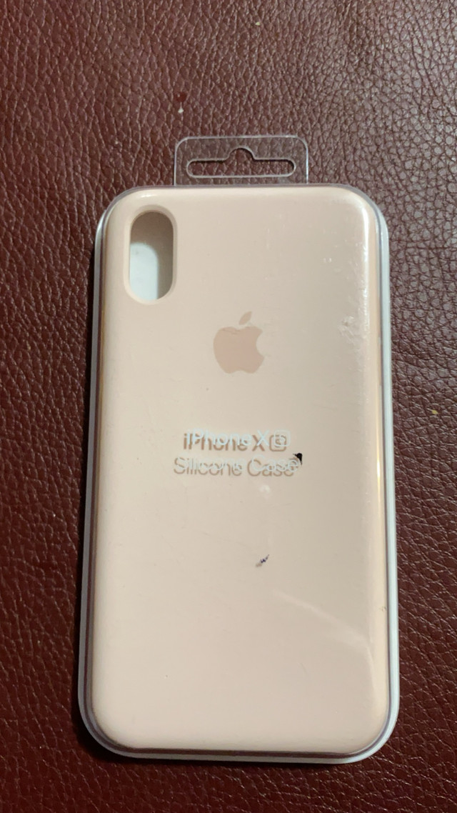 Iphone x silicone case  in Cell Phone Accessories in Ottawa - Image 2