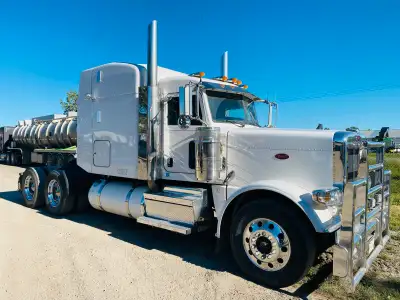Cummins X15 565hp 1850tq 18 speed manual trans Super 40 diffs Stock DPF system (cleaned & inspected)...
