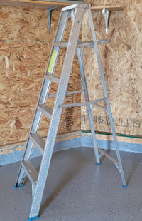 6 FT. Featherlite Aluminum Step Ladder