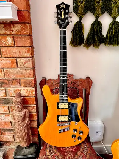1977 Guild S300-D, View more