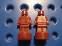 Lego Minifigure Utensil Statuette Trophy Microfig
