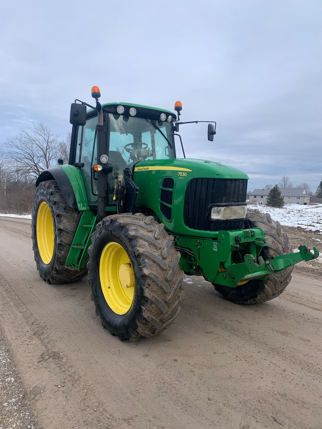 John Deere 7530 in Farming Equipment in Trenton - Image 3