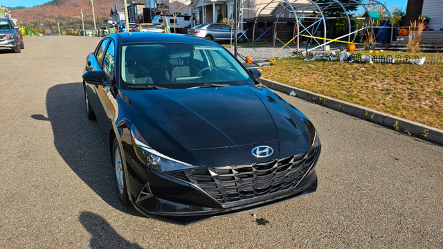 Hyundai Elantra 2021 Essential usagé – Berline manuelle dans Autos et camions  à Ville de Québec - Image 3