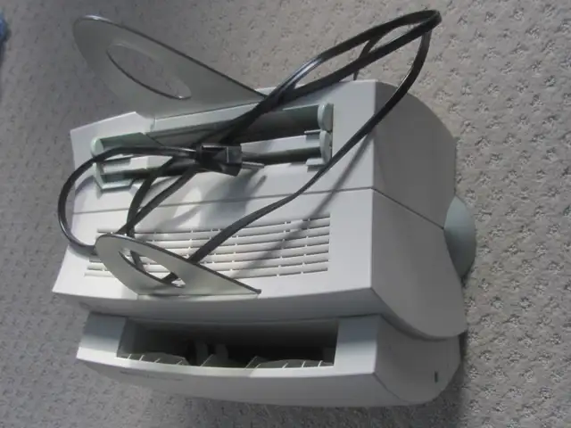 HP 1100 LaserJet Printer in Printers, Scanners & Fax in London - Image 5