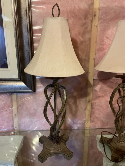 Indoor Table  Lamp Set (2) in Indoor Lighting & Fans in Gatineau - Image 2