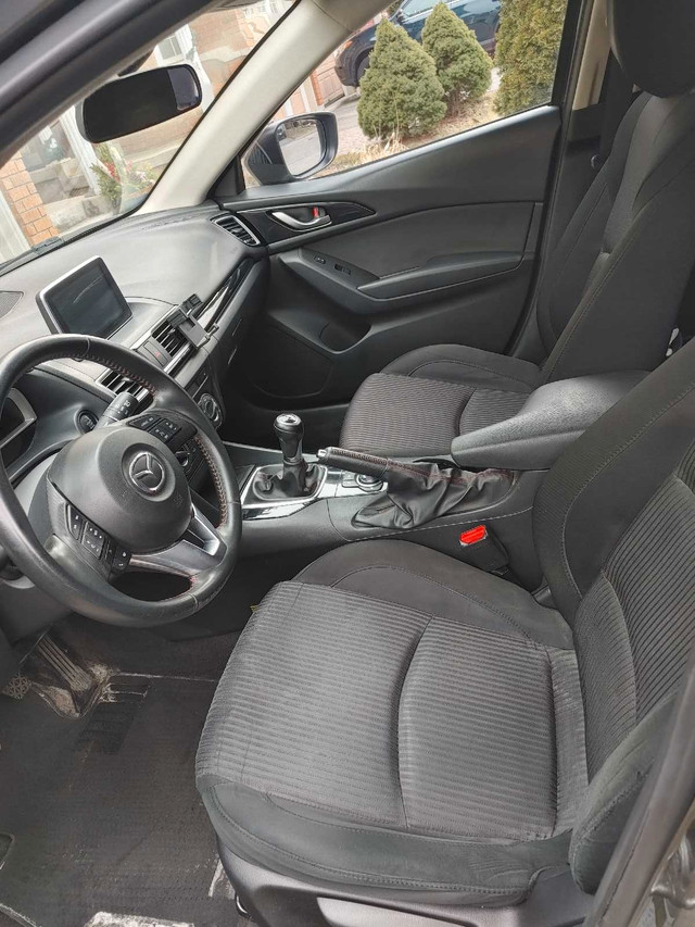 2014 Mazda 3 skyactiv gs premium package 6S  in Cars & Trucks in Oakville / Halton Region - Image 2