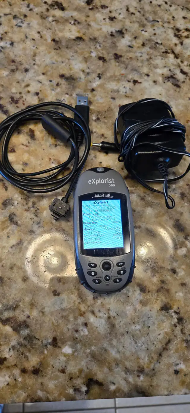 Magellan Explorist 500 GPS in Fishing, Camping & Outdoors in Norfolk County - Image 6