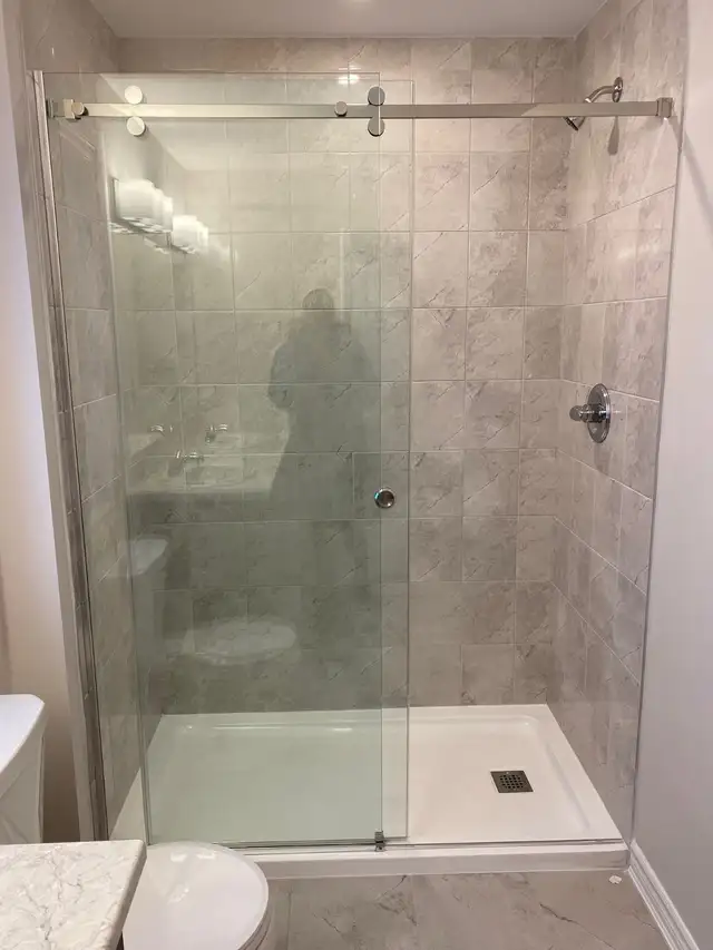 74 Focality Cres. Available 1st September with Schedule showing63362358583425121