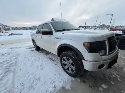 Selling my 2012 F150 FX4 5.0 V8 Selling due to buying new vehicle No mechanical issues, runs and dri...