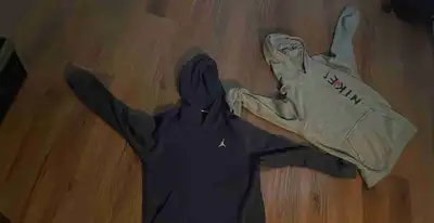 deux hoodie nike et jordan a vendre, View more