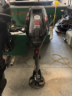 Trolling motor with all the controls, wiring harness and troll master....power trim and tilt with pr...