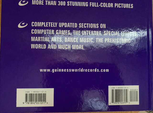 2001 Guinness World Record Book in Non-fiction in Mississauga / Peel Region - Image 3