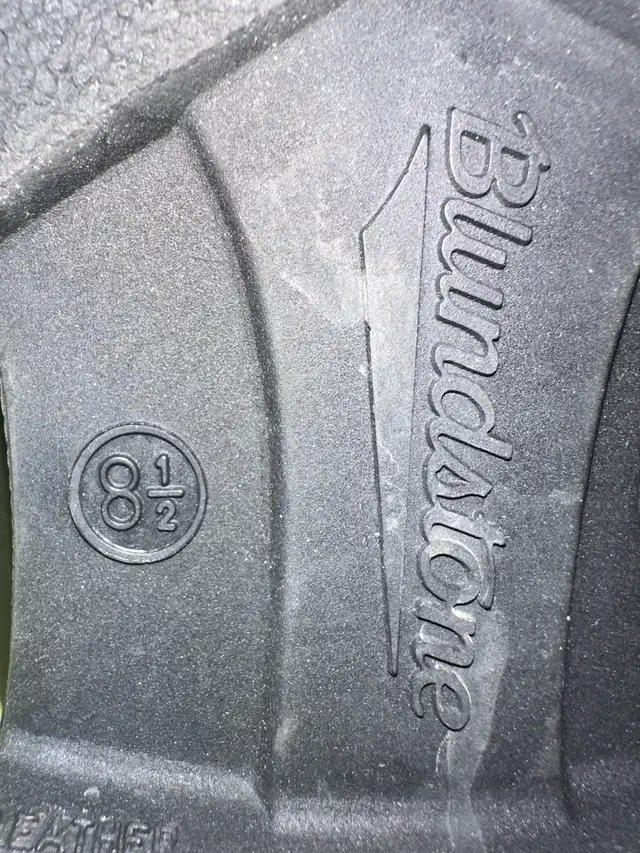 Women’s 11.5 Blundstone Boots in Women's - Shoes in Calgary - Image 7