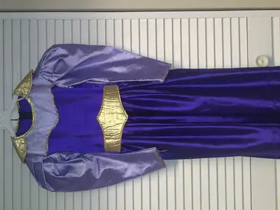 BELLE ROBE LONGUE EN SATIN MAUVE+LILAS GR 7/8 FILLETTE: $10.00, View more
