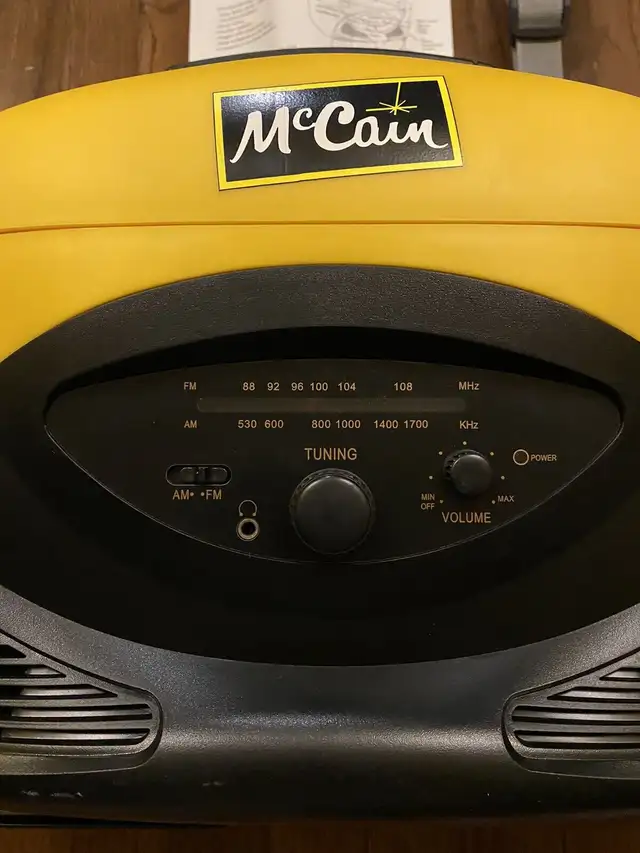 McCain Branded Yellow Cooler w. Built In AM/FM Radio  in Other in City of Toronto - Image 3
